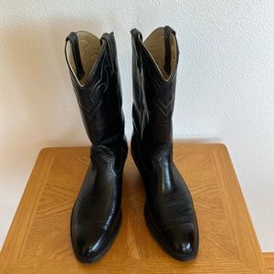 Black Leather Dingo Western Boots Size 8 1/2 E Wide.